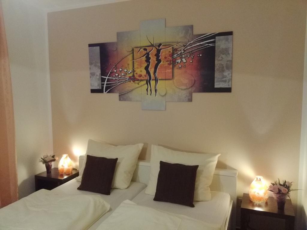4 Sterne Apartmenthaus Gluck Auf ซังคท์อันเดรอัสแบร์ก ภายนอก รูปภาพ